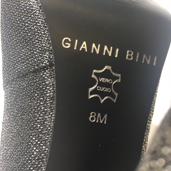 Gianni Bini Metallic Silver and Black Heels Size 8 - Picture 7 of 7